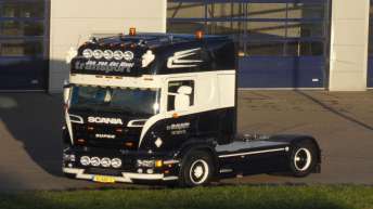 Scania R500 voor Jan van der Meer