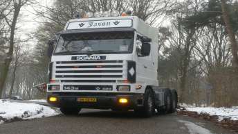 Tweedehands Scania 143 420 voor R&V Transport