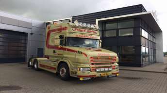 Scania T560 voor Peter E. Nielsen (DK)