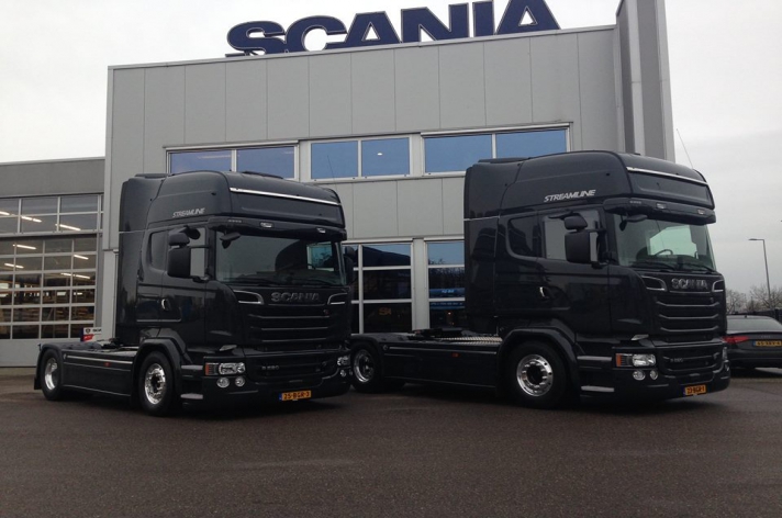 Scania R520 trekkers voor Van Amersfoort Racing