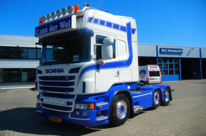 Scania R560 voor C. van der Wal