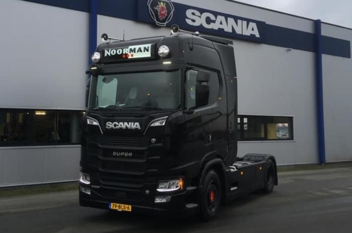 Scania S520 voor Noorman