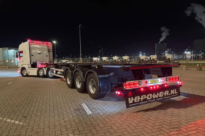 V8power.nl Spatlap