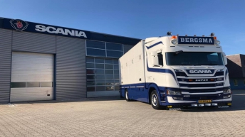 Scania R520 voor Bergsma