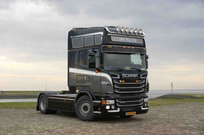 Scania R500 voor H. van Malsen