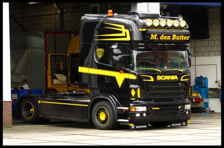 Scania R500 in opbouw voor M. den Butter