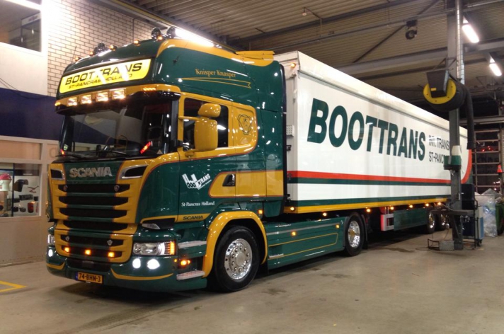 Scania R580 voor Boottrans