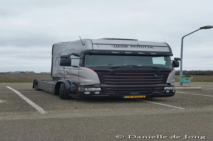 Scania V8 R580 Silver Griffin  037/100 - Henk Schutte