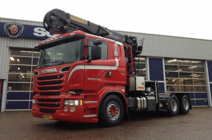 Scania R560 voor Bert Wagtho Houttransport