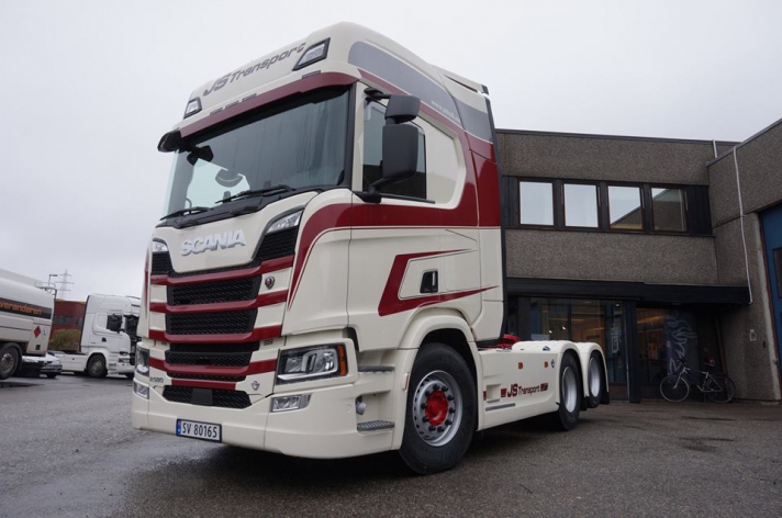 Scania R580 voor JS Transport AS (NO)