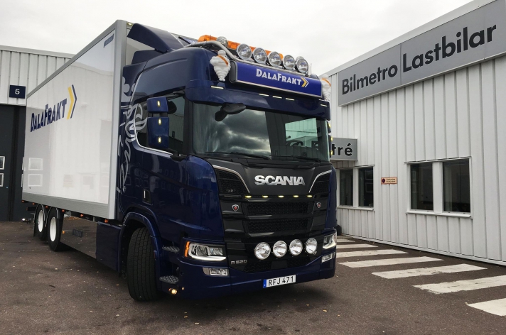 Scania R520 voor Westen Star Transport AB (ZW)