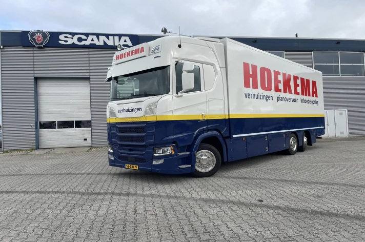 Scania 530S voor Hoekema Verhuizingen