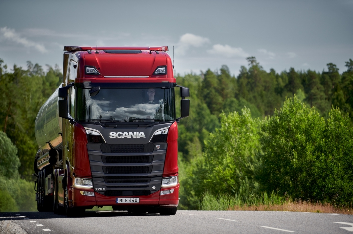 Vernieuwde Scania V8-motoren zorgen voor rationele emoties