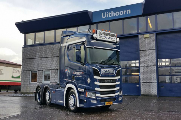 Scania R520 voor Jongerius