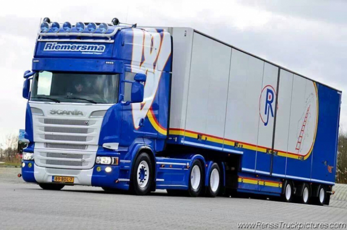 Scania R500 voor Riemersma