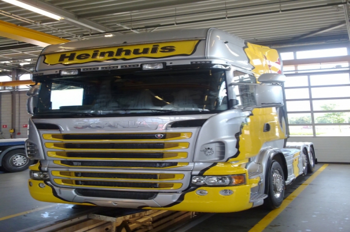 Scania R730 in opbouw voor Heinhuis