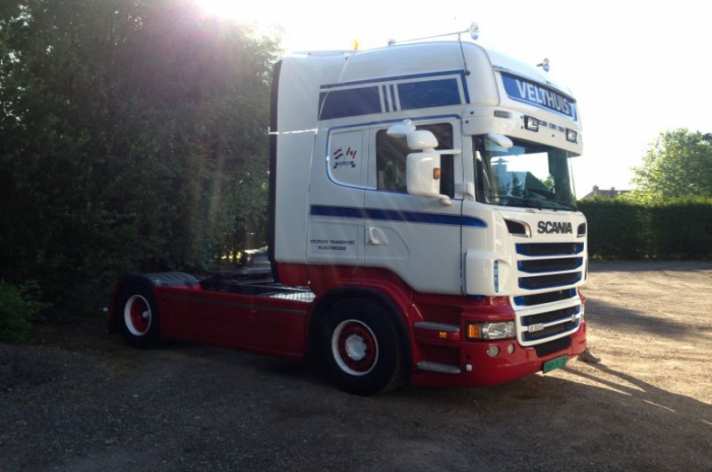 Scania R500 voor Velthuis Transport