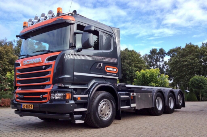 Scania R500 voor Ardesch