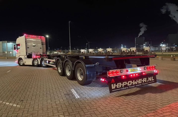 V8power.nl Spatlap